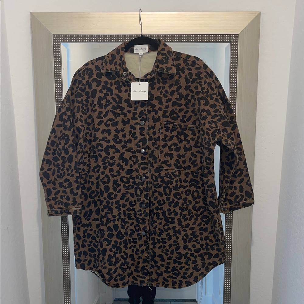 Leopard Print Button-Up Denim Jacket Size Medium Large